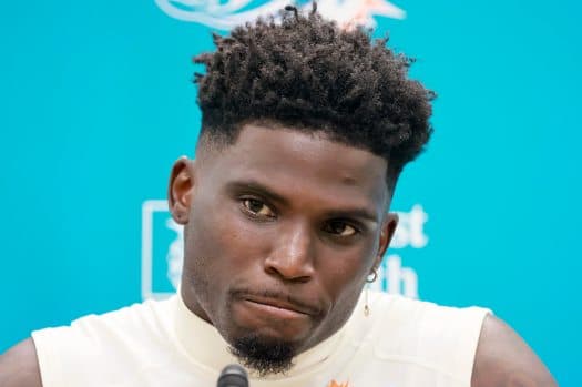 Where will Tyreek Hill play in 2026? card icon